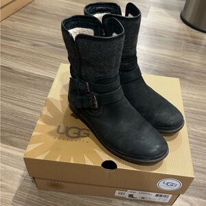 UGG Size 8 Simmens Black Waterproof Boots